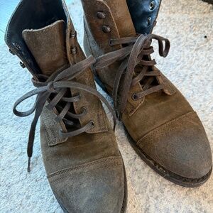 Captain Lace-Up Boot